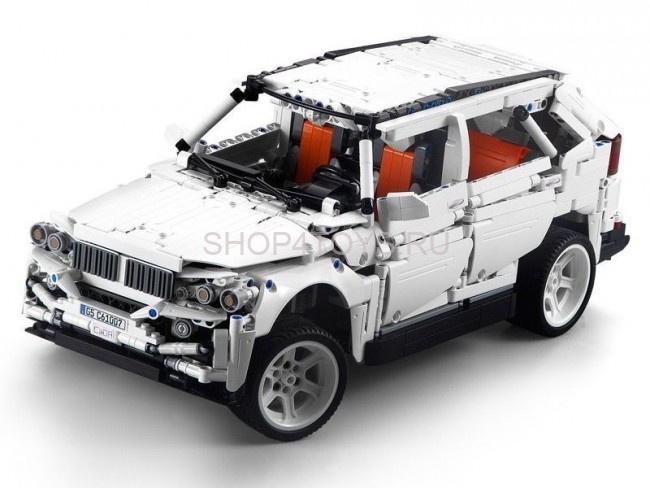 Конструктор CADA deTech внедорожник BMW G5 4WD (2208 деталей) - C61007W Конструктор CADA deTech внедорожник BMW G5 4WD (2208 деталей) - C61007W