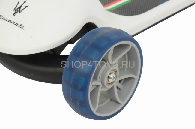 Трехколесный беговел-самокат Maserati с сиденьем - CLB-0140-WHITE