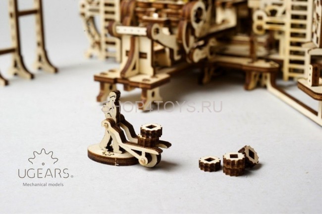Деревянный 3D конструктор Ugears "Фабрика Роботов" - 70039 Деревянный 3D конструктор Ugears "Фабрика Роботов" - 70039