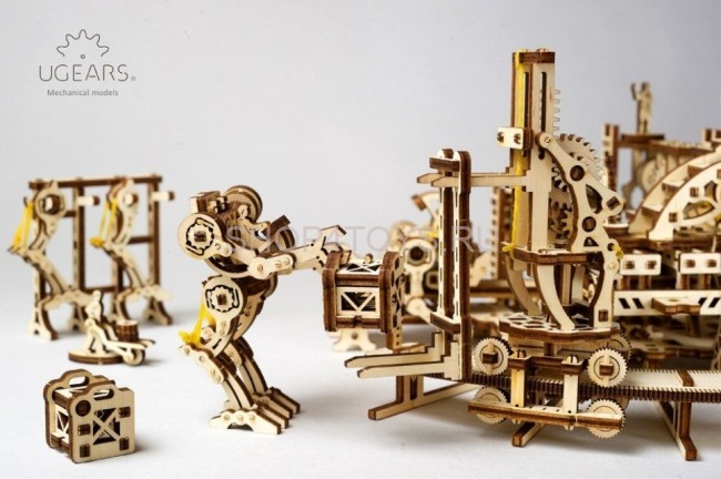 Деревянный 3D конструктор Ugears "Фабрика Роботов" - 70039 Деревянный 3D конструктор Ugears "Фабрика Роботов" - 70039