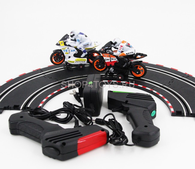 Гоночный автотрек 213 см от сети Moto Racing 1:43 - JJ46-2 Гоночный автотрек 213 см от сети Moto Racing 1:43 - JJ46-2