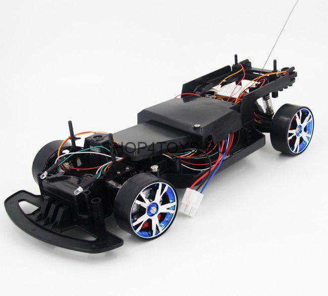 Радиоуправляемая спортивная машина для дрифта 1:10 - 757-4WD01-11W Радиоуправляемая спортивная машина для дрифта 1:10 - 757-4WD01-11W
