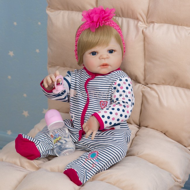 Реборн силиконовая девочка Ника